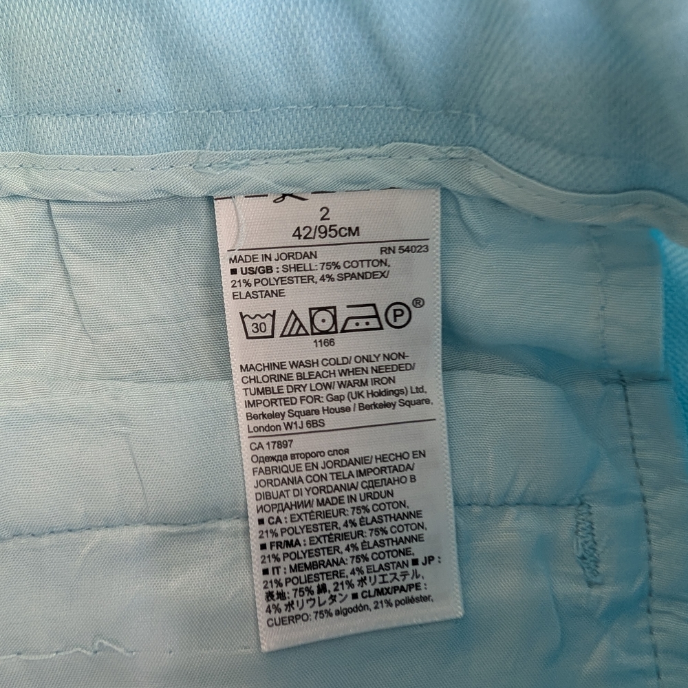 Banana Republic Light Blue "Clean Short" Chino Shorts - Size 2 - Picture 8 of 9